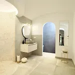 Encinas Villa