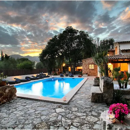 Encinas Villa Port de Pollença